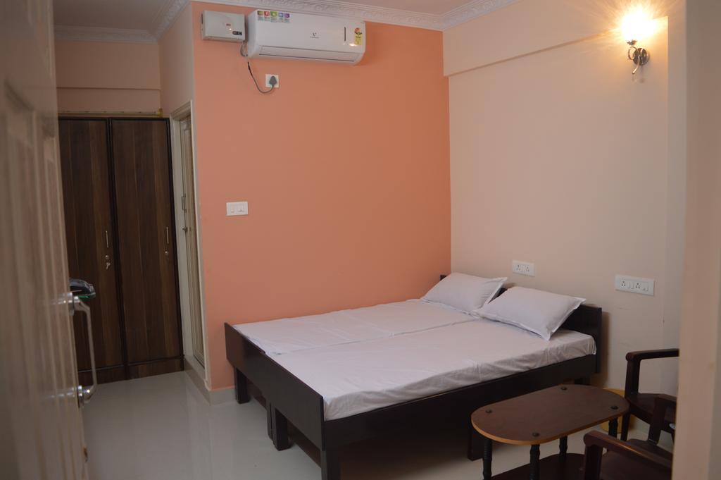 Sri Balaji Guest House Bengaluru Kültér fotó